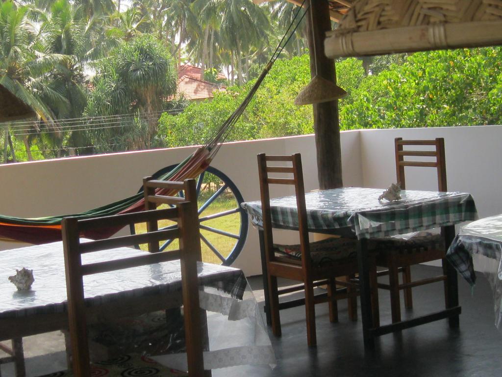 Apartament Sunshine Cafe Tangalle Zewnętrze zdjęcie